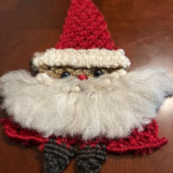 Vintage Handmade Macrame Santa Claus Ornament rustic christmas decor - Picture 7 of 8